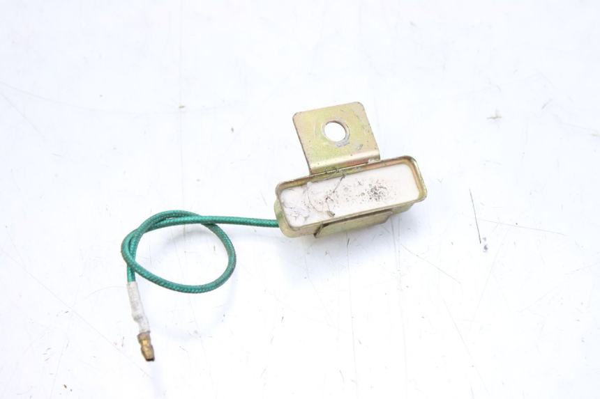 photo de OPORNIK PEUGEOT TWEET 125 (2010 - 2017) - Inny kąt widzenia