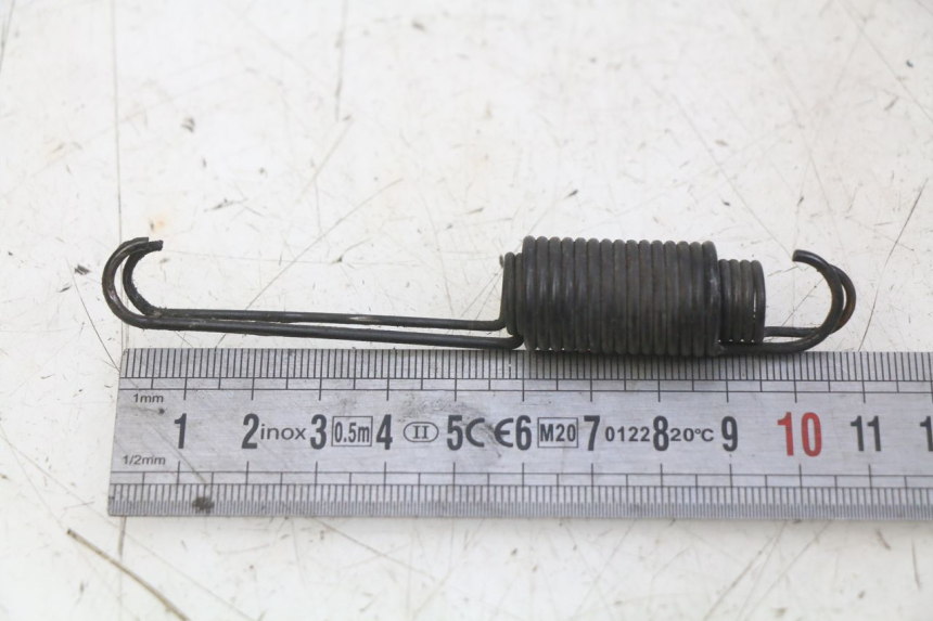 photo de SPRĘŻYNA STOPKI BOCZNEJ PIAGGIO XEVO - X EVO 125 (2007 - 2017) - Szczegół części