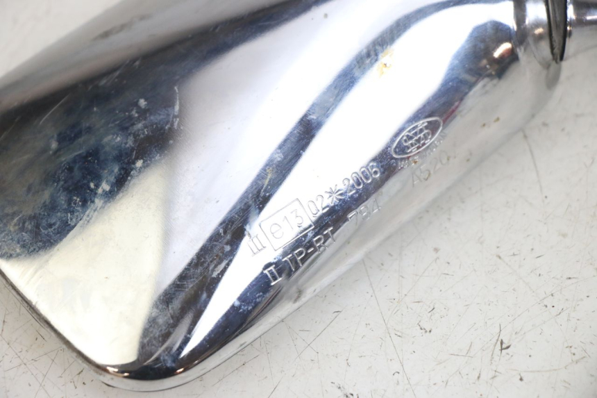 photo de LUSTERKO PRAWE HONDA CA REBEL 125 (1995 - 2001) - Zoom stanu zużycia