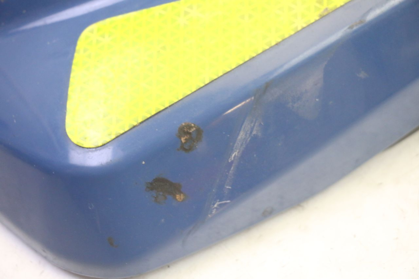 photo de LUSTERKO PRAWE YAMAHA FJR ABS 1300 (2006 - 2012) - Szczegóły charakterystyczne