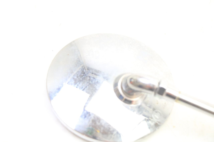 photo de LUSTERKO PRAWE VENESI FLY RETRO 4T 50 (2020 - 2025) - Punkty mocowania