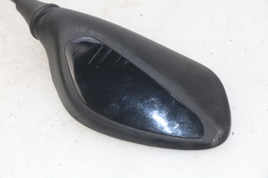 photo de LUSTERKO PRAWE PEUGEOT GEOPOLIS 400 (2007 - 2013) - Zbliżenie techniczne