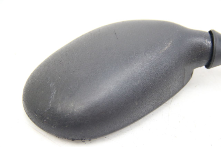 photo de LUSTERKO PRAWE PEUGEOT KISBEE 4T 50 (2010 - 2017) - Zoom stanu zużycia