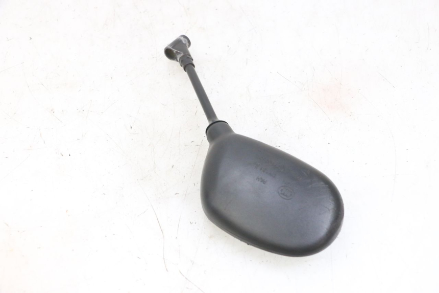 photo de LUSTERKO PRAWE PEUGEOT KISBEE 4T 50 (2018 - 2022) - Inny kąt widzenia