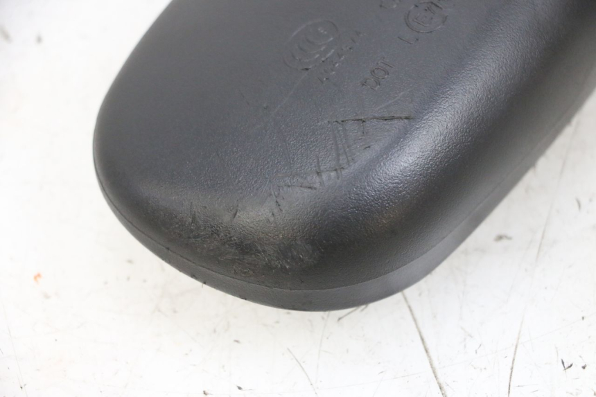 photo de LUSTERKO PRAWE PEUGEOT KISBEE 4T 50 (2018 - 2022) - Widok ogólny