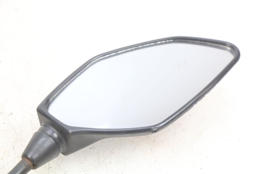 photo de LUSTERKO PRAWE YAMAHA MT ABS 125 (2014 - 2018) - Punkty mocowania