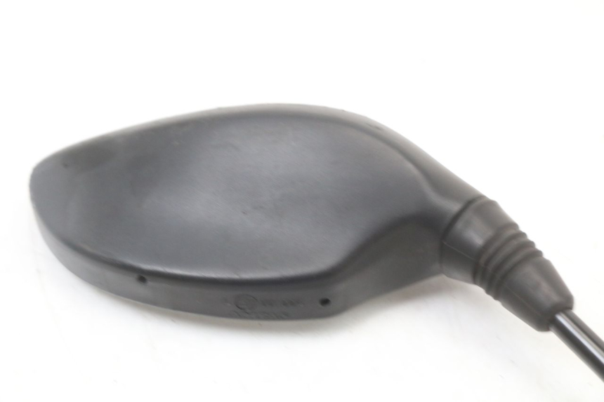 photo de LUSTERKO PRAWE HONDA PCX (JF47) 125 (2012 - 2013) - Zbliżenie techniczne