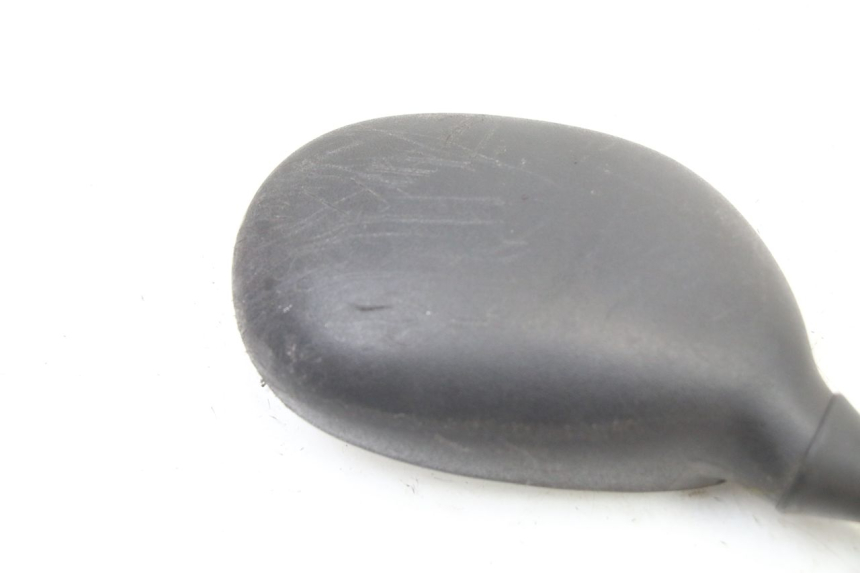 photo de LUSTERKO PRAWE PEUGEOT KISBEE 4T 50 (2018 - 2022) - Stan powierzchni