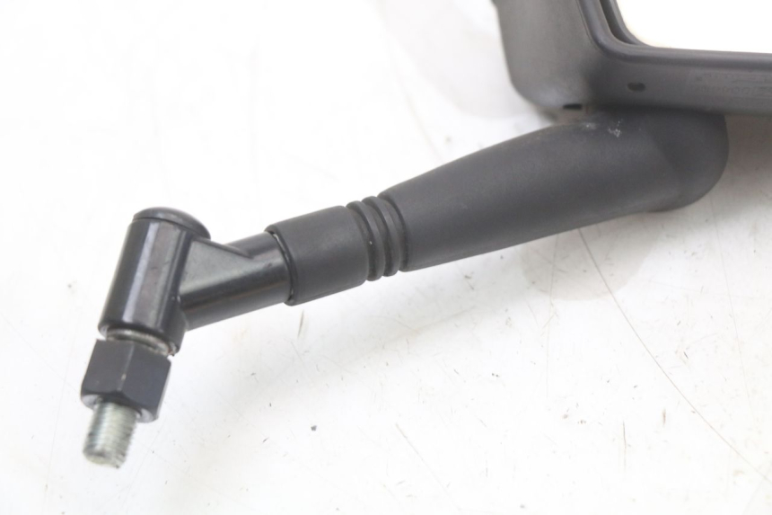 photo de LUSTERKO PRAWE PEUGEOT SATELIS 125 (2010 - 2012) - Zoom stanu zużycia