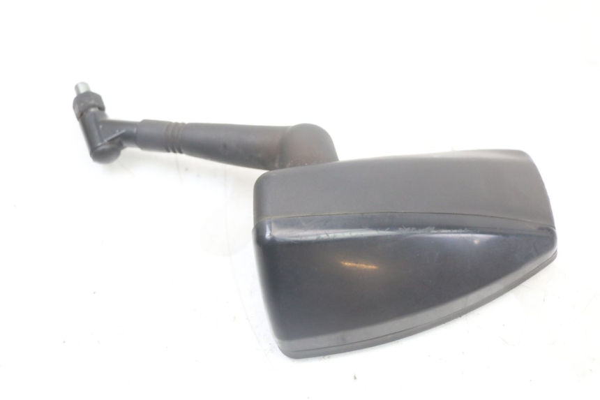 photo de LUSTERKO PRAWE PEUGEOT SATELIS 125 (2010 - 2012) - Zbliżenie techniczne