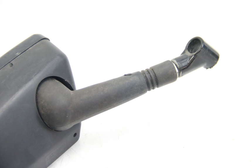 photo de LUSTERKO PRAWE PEUGEOT SATELIS COMPRESSOR K15 125 (2006 - 2009) - Zbliżenie techniczne