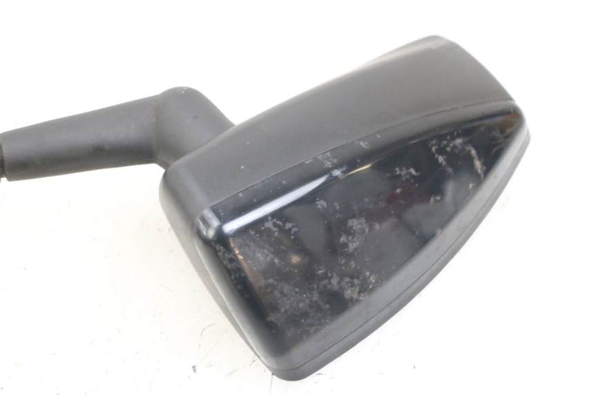 photo de LUSTERKO PRAWE PEUGEOT SATELIS 125 (2006 - 2009) - Zbliżenie techniczne