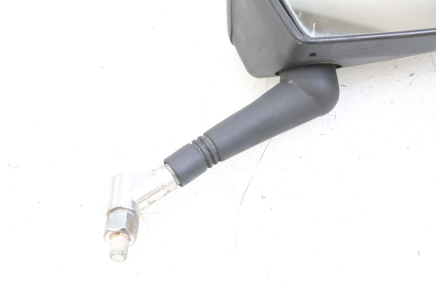 photo de LUSTERKO PRAWE PEUGEOT SATELIS 125 (2006 - 2009) - Punkty mocowania