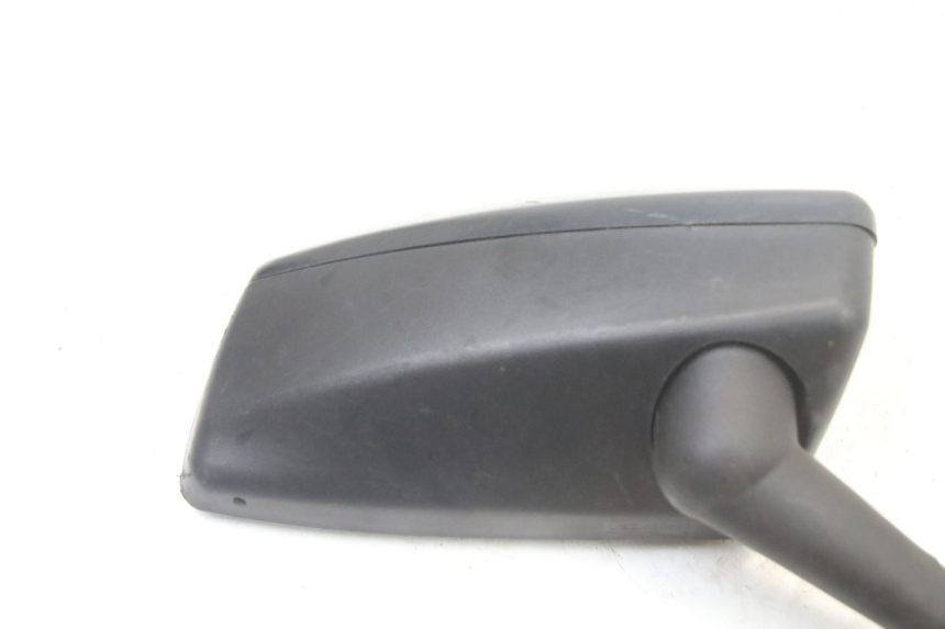 photo de LUSTERKO PRAWE PEUGEOT SATELIS 125 (2013 - 2018) - Stan powierzchni