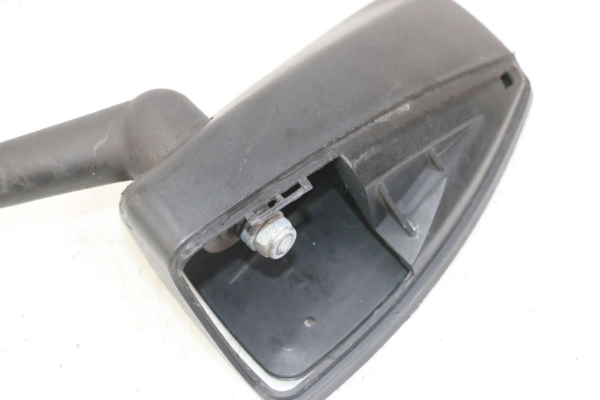 photo de LUSTERKO PRAWE PEUGEOT SATELIS 125 (2013 - 2018) - Oznaczenia i referencje