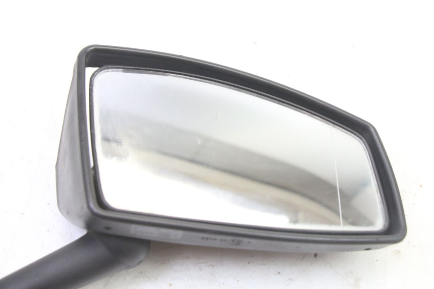 photo de LUSTERKO PRAWE PEUGEOT SATELIS 125 (2013 - 2018) - Inny kąt widzenia