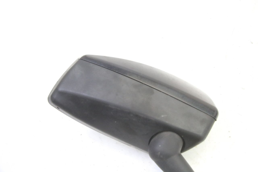 photo de LUSTERKO PRAWE PEUGEOT SATELIS 250 (2006 - 2012) - Punkty mocowania