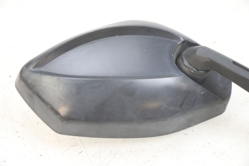 photo de LUSTERKO PRAWE PEUGEOT SPEEDFIGHT 4 4T 50 (2015 - 2020) - Zoom stanu zużycia