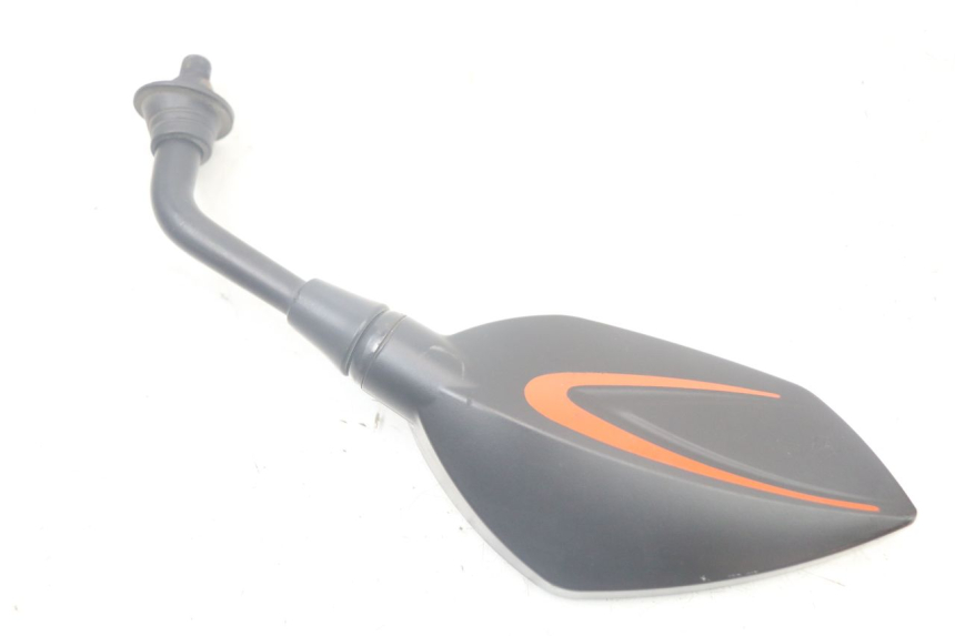 photo de LUSTERKO PRAWE SUZUKI SV N 650 (1999 - 2002) - Zbliżenie techniczne