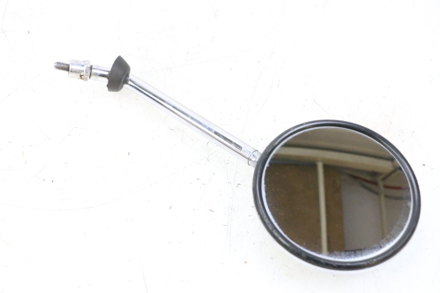 photo de LUSTERKO PRAWE PIAGGIO VESPA GTS SUPER IE 125 (2009 - 2016) - Zoom stanu zużycia