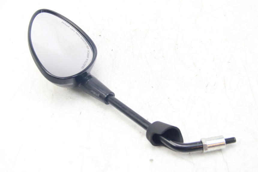 photo de LUSTERKO PRAWE PIAGGIO VESPA SPRINT 2T 50 (2014 - 2018) - Zoom stanu zużycia