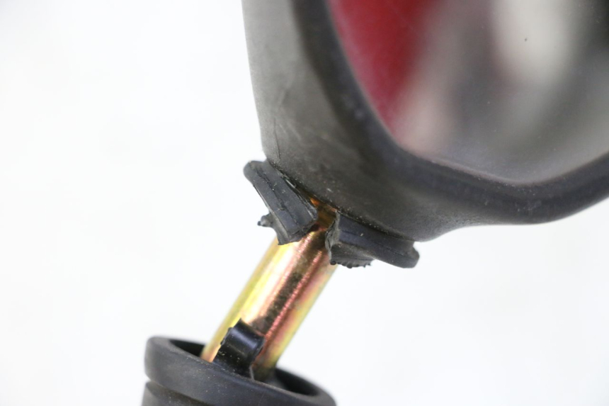 photo de LUSTERKO PRAWE PIAGGIO XEVO - X EVO 125 (2007 - 2017) - Zoom stanu zużycia