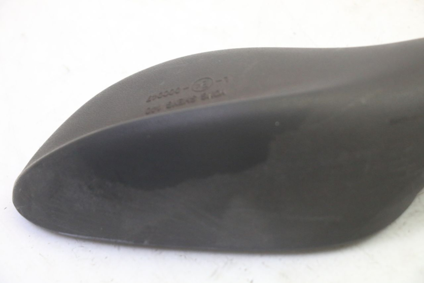 photo de LUSTERKO LEWE QUADRO 4 4D 350 (2015 - 2018) - Zbliżenie techniczne