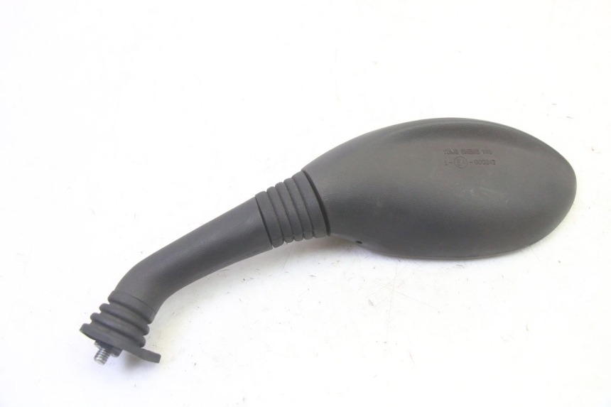 photo de LUSTERKO LEWE QUADRO 4 4D 350 (2015 - 2018) - Widok ogólny