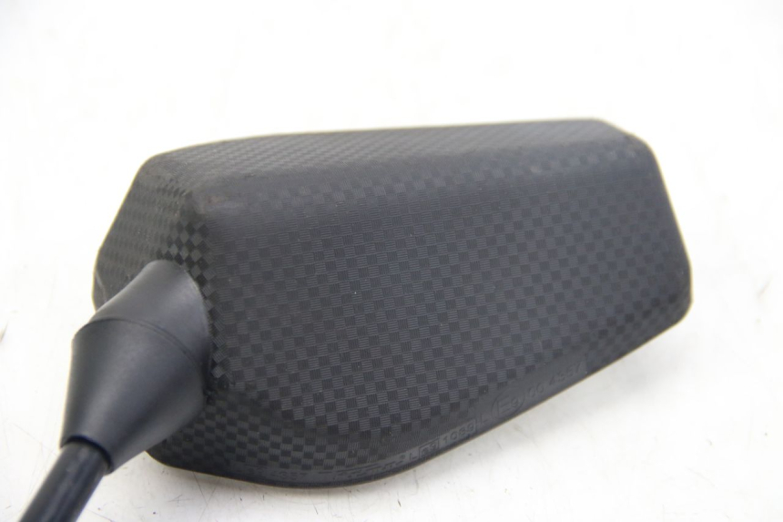 photo de LUSTERKO LEWE MBK BOOSTER SPIRIT 50 (1999 - 2003) - Zoom stanu zużycia