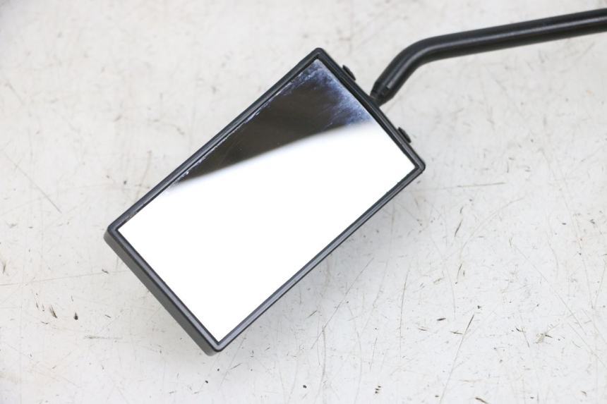 photo de LUSTERKO LEWE MBK BOOSTER SPIRIT 50 (2004 - 2017) - Widok ogólny