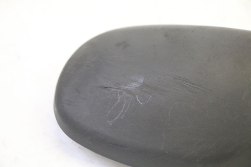 photo de LUSTERKO LEWE SUZUKI BURGMAN 125 (2007 - 2014) - Zbliżenie techniczne