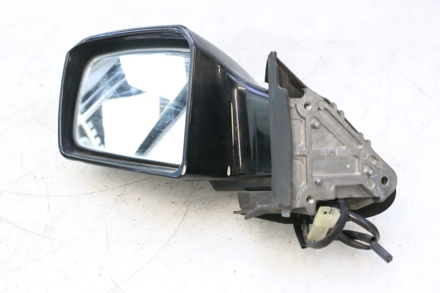photo de LEWE LUSTERKO SUZUKI BURGMAN EXECUTIVE ABS 650 (2006 - 2012) - Oznaczenia i referencje