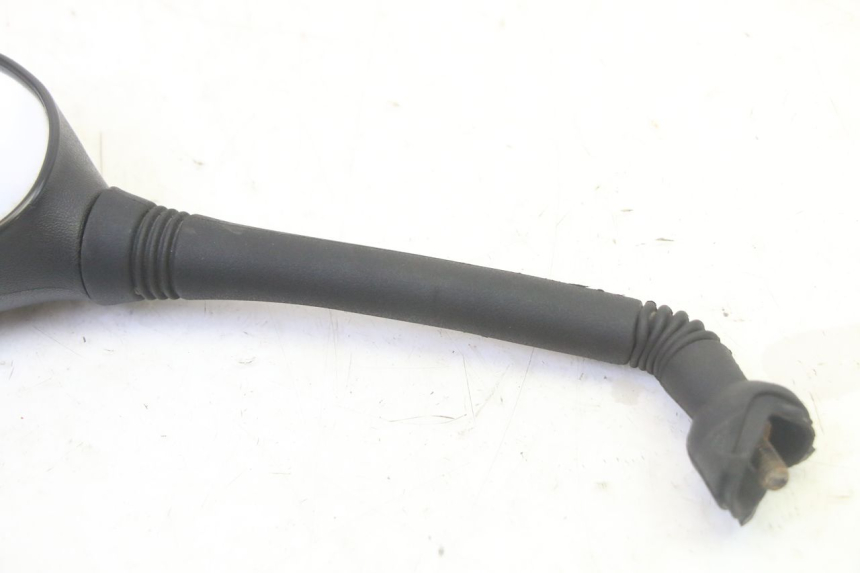 photo de LUSTERKO LEWE YAMAHA CYGNUS X INJECTION 125 (2007 - 2013) - Zoom stanu zużycia