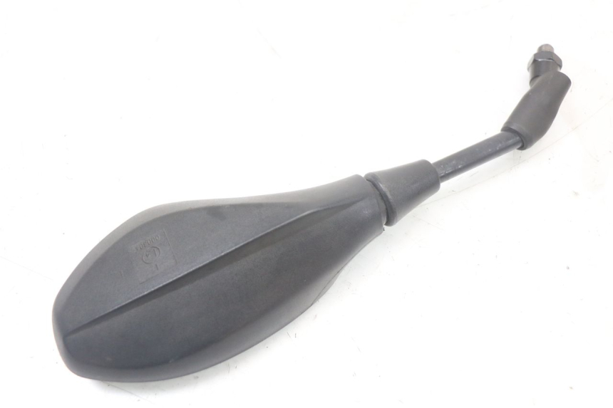 photo de LUSTERKO LEWE EBROH BRAVO GLE 1 (2020 - 2024) - Zbliżenie techniczne