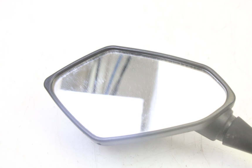 photo de LUSTERKO LEWE STAHO FH 50 (2018 - 2019) - Szczegół części