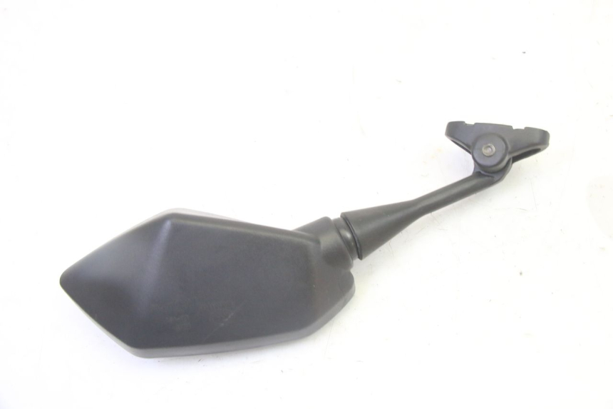 photo de LUSTERKO LEWE STAHO FH 50 (2018 - 2019) - Inny kąt widzenia