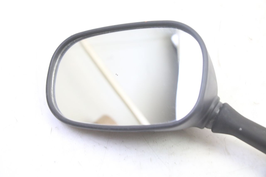 photo de LUSTERKO LEWE YAMAHA FZ6 FAZER S2 600 (2007 - 2011) - Szczegół części