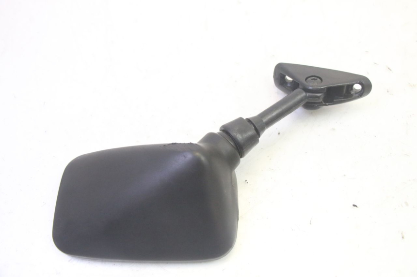 photo de LUSTERKO LEWE KAWASAKI GPZ RX 1000 (1986 - 1988) - Inny kąt widzenia