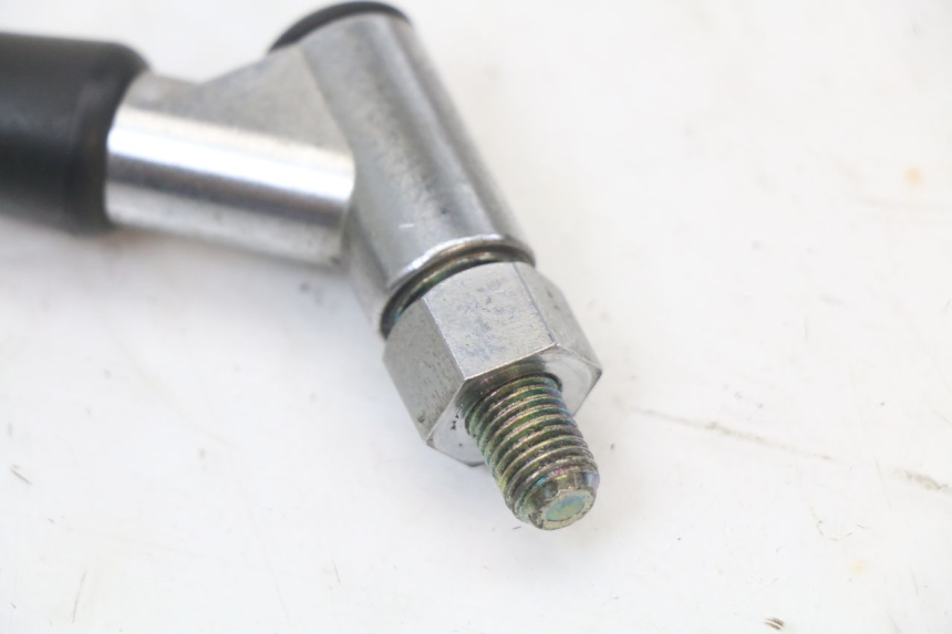 photo de LUSTERKO LEWE SUZUKI GZ MARAUDER 125 (1998 - 2004) - Inny kąt widzenia