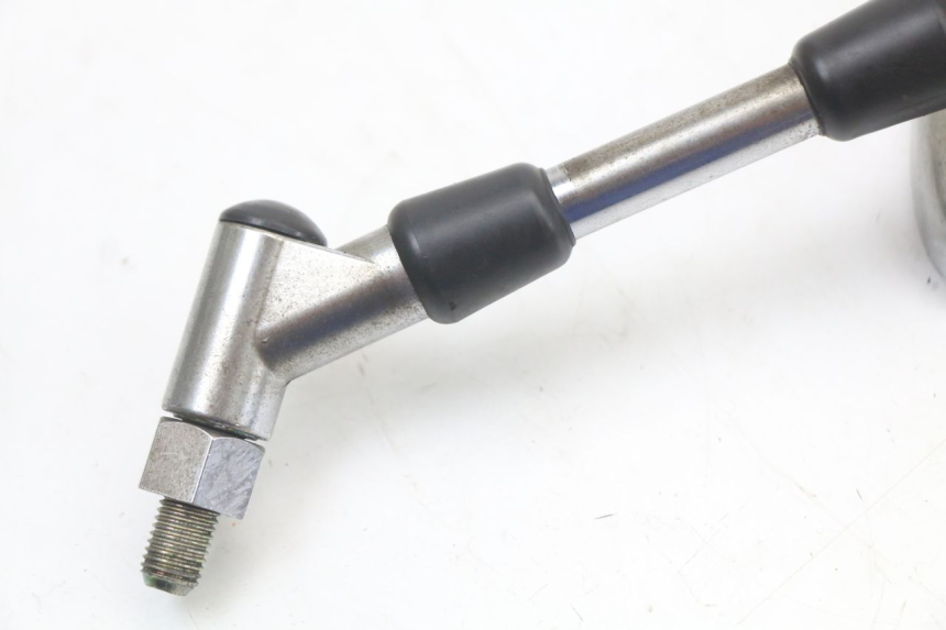 photo de LUSTERKO LEWE SUZUKI GZ MARAUDER 125 (1998 - 2004) - Punkty mocowania