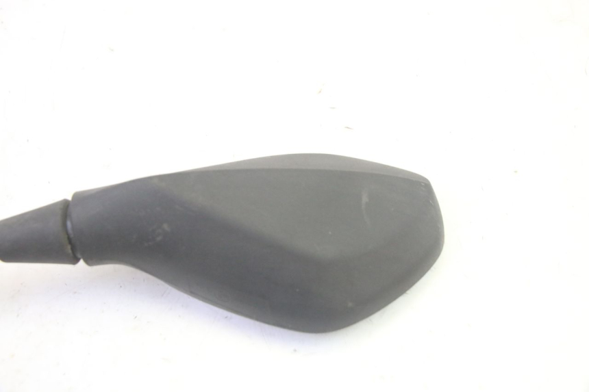 photo de LUSTERKO LEWE PIAGGIO MP3 HPE 350 (2018 - 2020) - Punkty mocowania