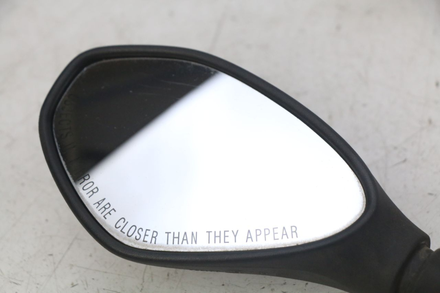 photo de LUSTERKO LEWE PIAGGIO MP3 LT 300 (2010 - 2016) - Widok ogólny