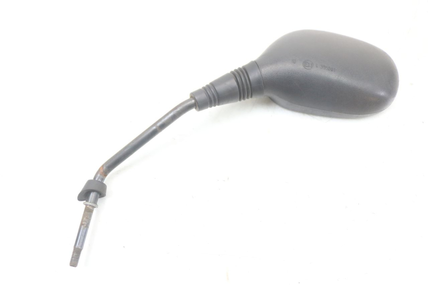 photo de LUSTERKO LEWE PIAGGIO MP3 LT 400 (2007 - 2012) - Zbliżenie techniczne