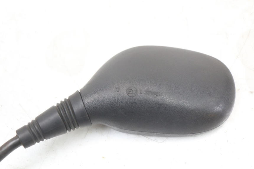 photo de LUSTERKO LEWE PIAGGIO MP3 LT 400 (2007 - 2012) - Punkty mocowania