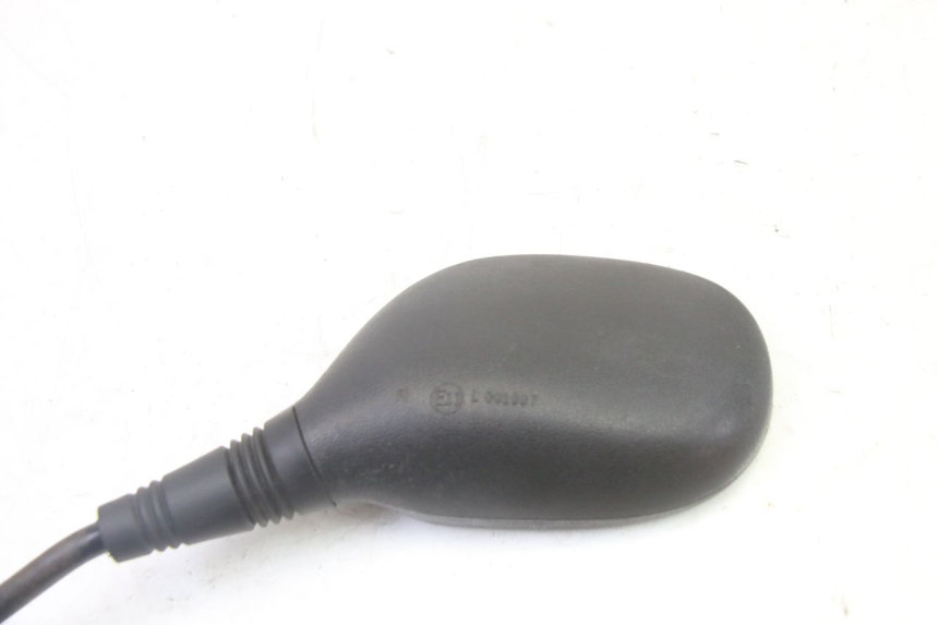 photo de LUSTERKO LEWE PIAGGIO MP3 RL 250 (2006 - 2010) - Część sprawdzona