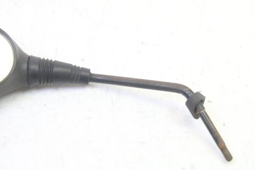 photo de LUSTERKO LEWE PIAGGIO MP3 RL 250 (2006 - 2010) - Zoom stanu zużycia