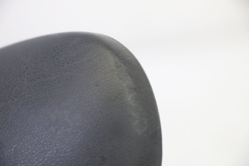 photo de LUSTERKO LEWE PIAGGIO MP3 RL 250 (2006 - 2010) - Część sprawdzona