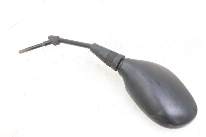 photo de LUSTERKO LEWE PIAGGIO MP3 125 (2006 - 2014) - Zbliżenie techniczne