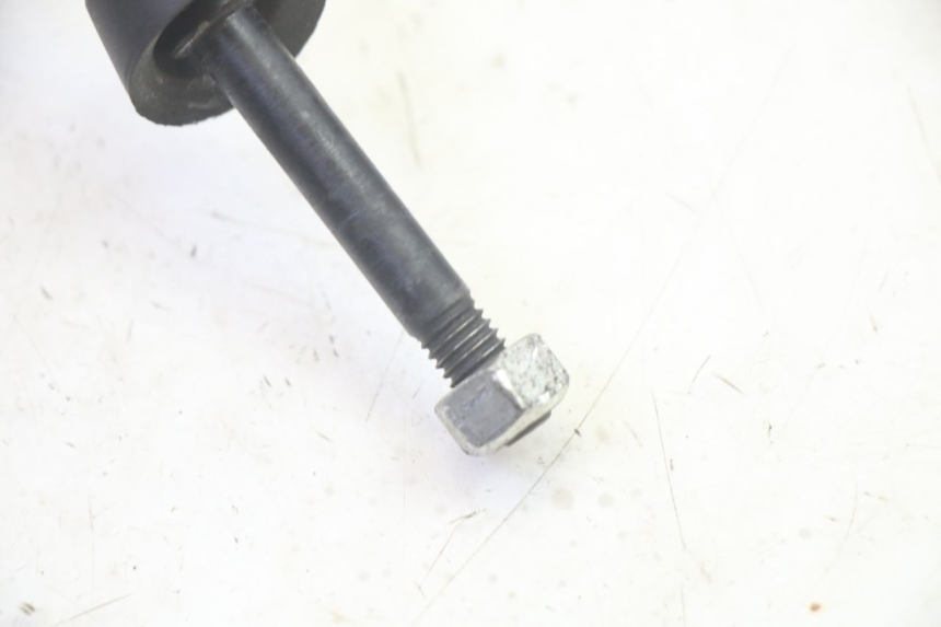 photo de LUSTERKO LEWE PIAGGIO MP3 500 (2016 - 2018) - Inny kąt widzenia