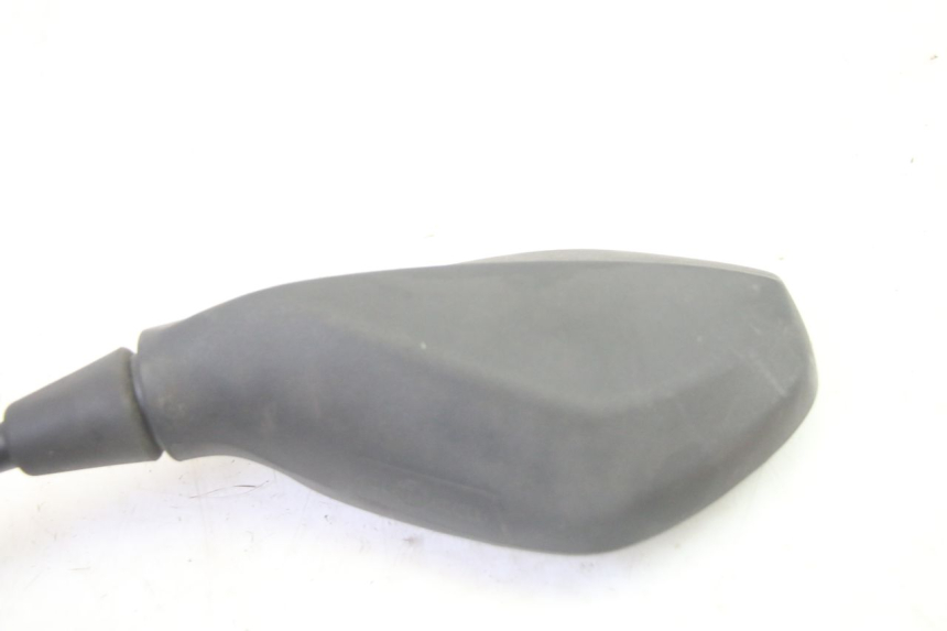 photo de LUSTERKO LEWE PIAGGIO MP3 500 (2016 - 2018) - Stan powierzchni